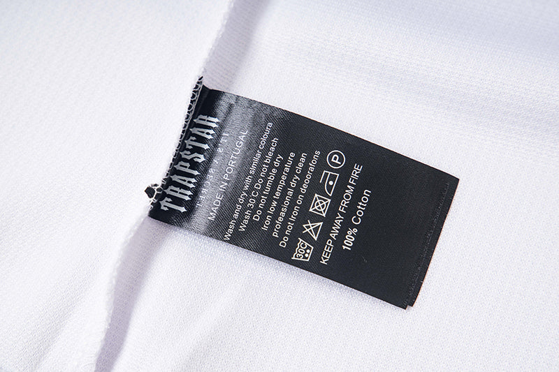 THATS A AWFUL LOT OF COUGH SYRUP Long Sleeve Tee